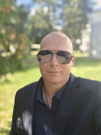  ,   Martins, 47 ,   ,   