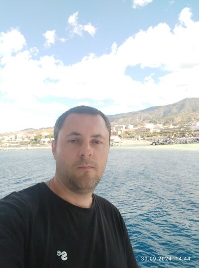  ,   Antonoviciys, 38 ,   ,   