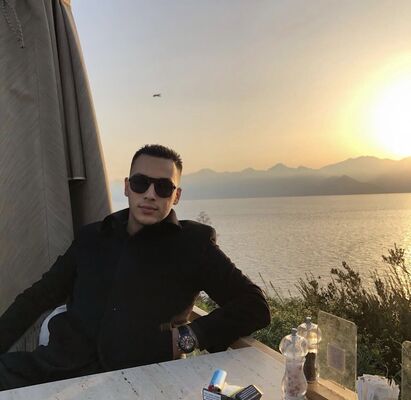 ,   Efe, 25 ,   ,   