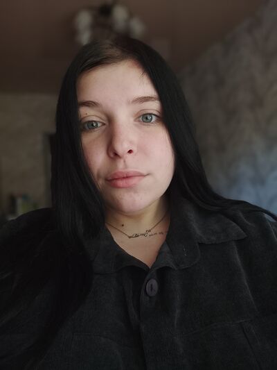  --,   Anastasia, 19 ,   ,   