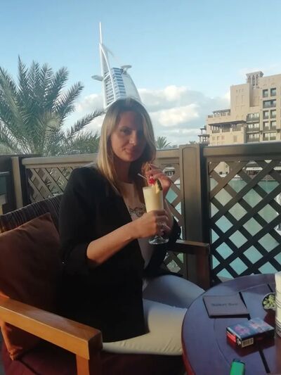  ,   Kate, 37 ,   