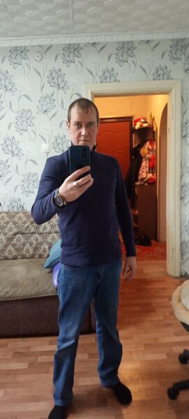  ,   Vladimir, 35 ,   ,   