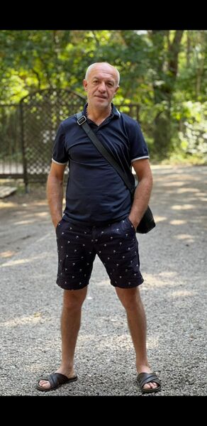  ,   Karlen, 46 ,   ,   