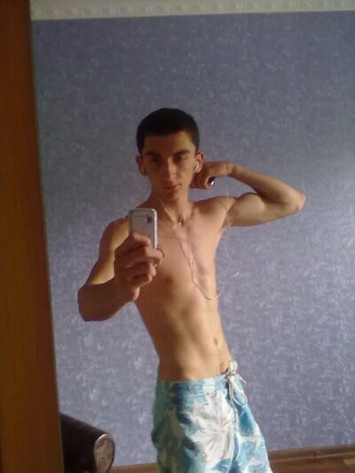  ,   Otar, 33 ,   