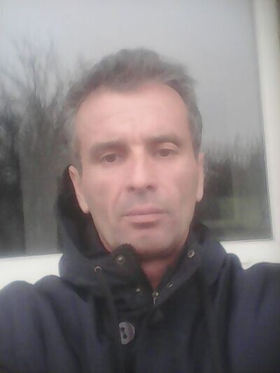  ,   Petr, 54 ,     , c 