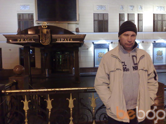  3122780  Sergei, 54 ,    