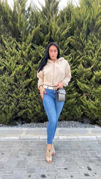  ,   Katerina, 27 ,   ,   , c , 