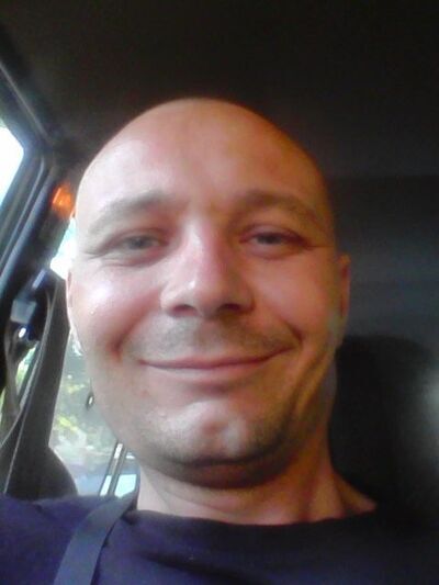 ,   Alex, 40 ,  