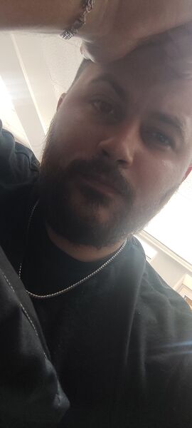  ,   Anton, 28 ,   ,   , c , 