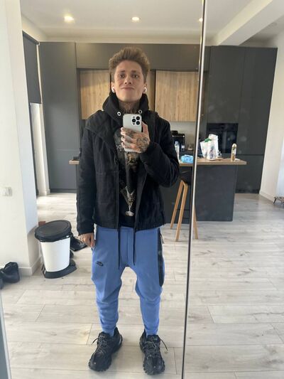  ,   , 24 ,   ,   