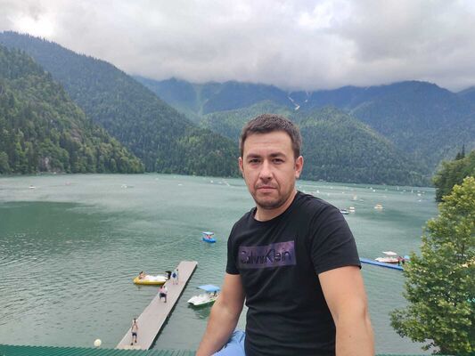  -,   Oleg, 40 ,   ,   
