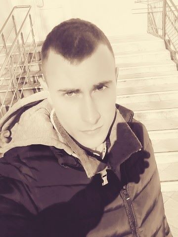  9022940  Alex, 30 ,    