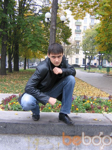  ,   Denis, 39 ,  