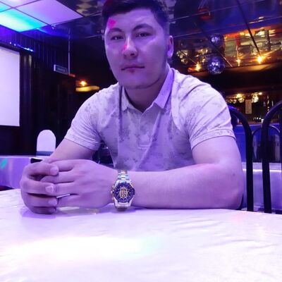  -,   Doniyor, 28 ,   