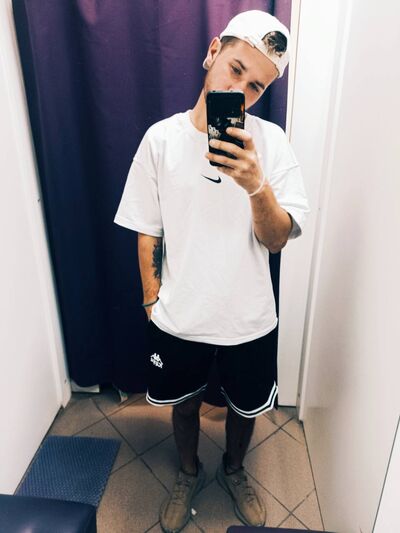  ,   MishkaGammi, 23 ,   ,   