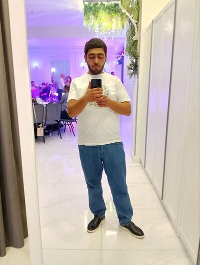  ,   Alex, 24 ,   ,   
