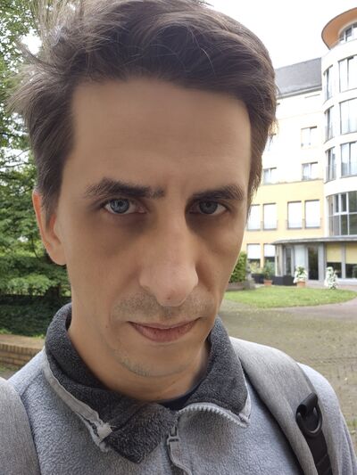  Zwickau,   Alexandr, 40 ,   ,   , c , 