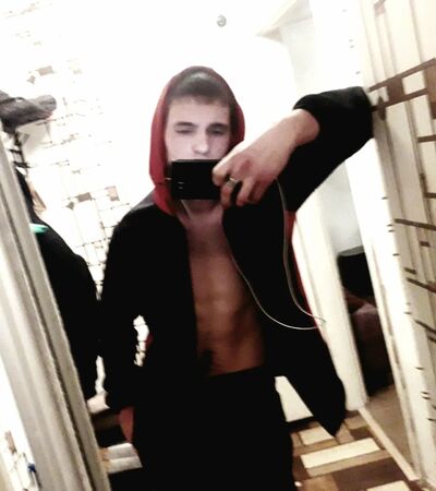  ,   Yevgeniy, 20 ,   ,   
