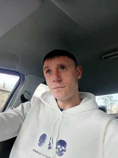  ,   Evgen, 37 ,   ,   