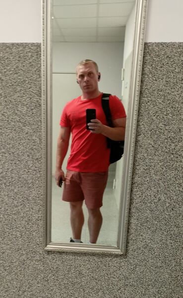  Warszawa,   Maxim, 31 ,   ,   , c , 