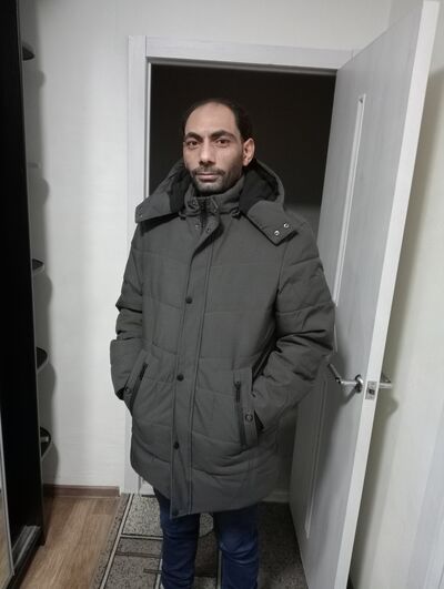 -,   , 37 ,   ,   