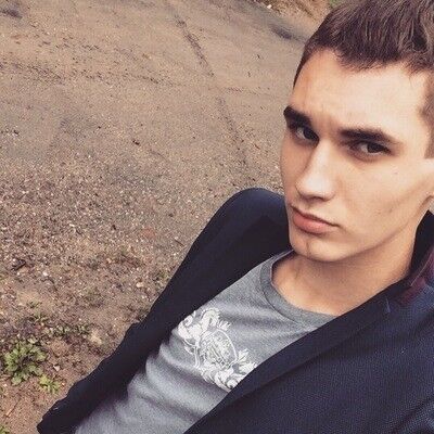 ,   Vladislav, 26 ,   ,   , c , 