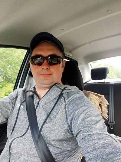  ,   Vladimir, 41 ,   ,   