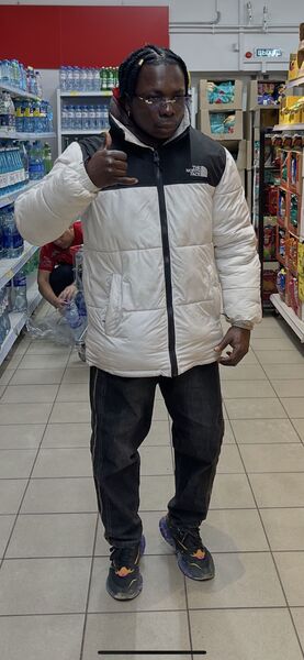  ,   Merlin, 29 ,   ,   