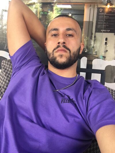  ,   Leo, 34 ,   ,   