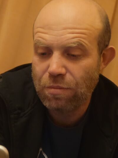  -,   , 42 ,   ,   