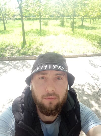  ,   Huligan, 29 ,   ,   