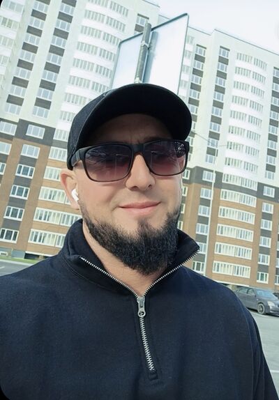  ,   Maga, 34 ,   ,   