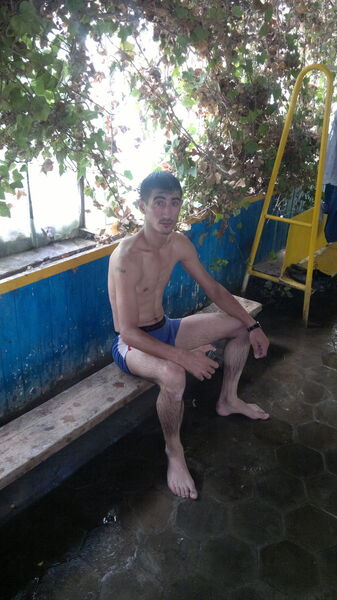  ,   Samir, 41 ,   