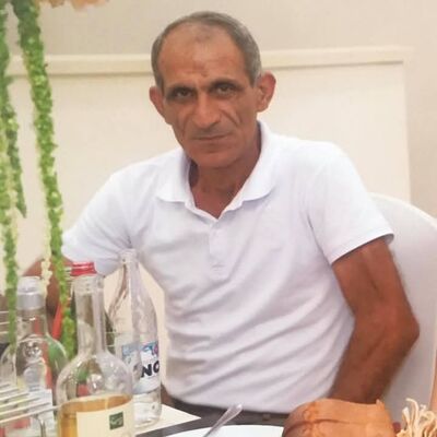  ,   Levon, 53 ,   ,   , c 