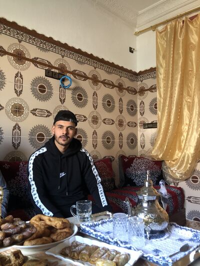  ,   Simohamed, 22 ,   ,   , c 