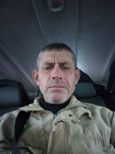  ,   Leonid, 52 ,   ,   