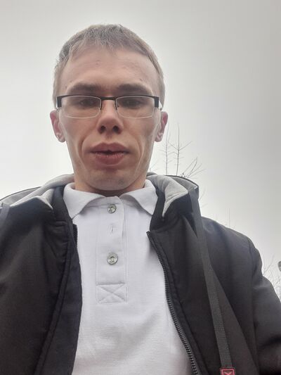   ,   Alex, 27 ,   ,   , c , 