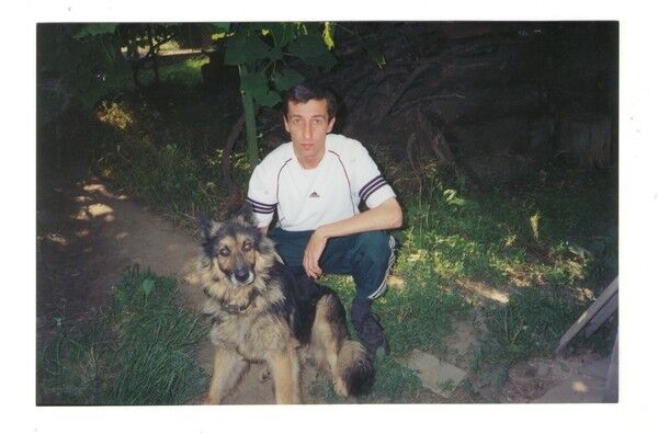  ,   Rudi, 52 ,   