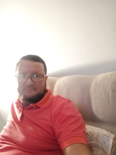  ,   Leon, 45 ,   ,   , 