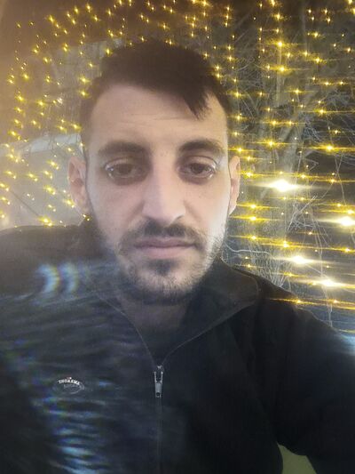  ,   Araik, 29 ,   ,   