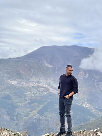  ,   Amir, 24 ,   ,   