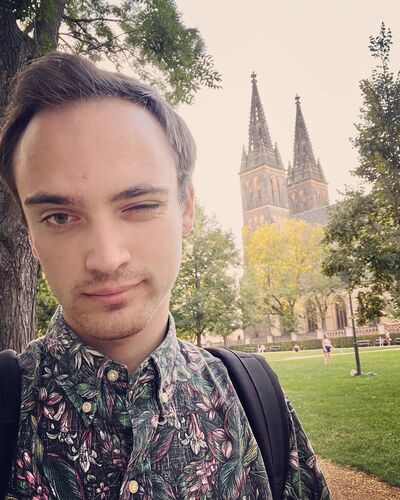  ,   Anton, 28 ,   ,   , c 