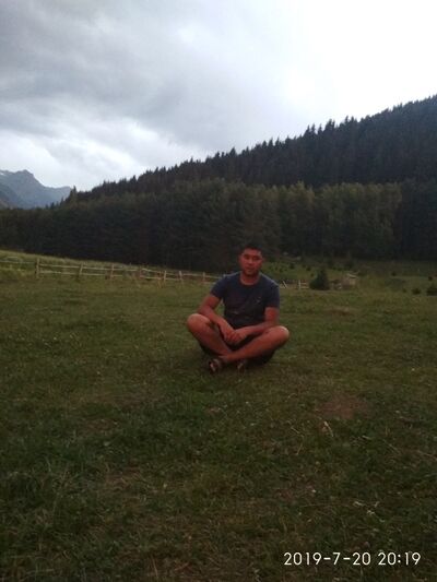  ,   Sanjar, 32 ,   ,   , c 