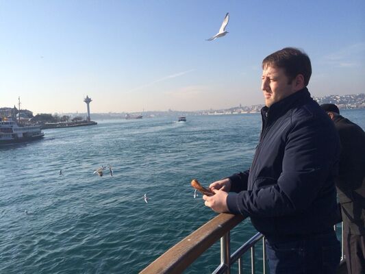  ,   Tolik, 46 ,   