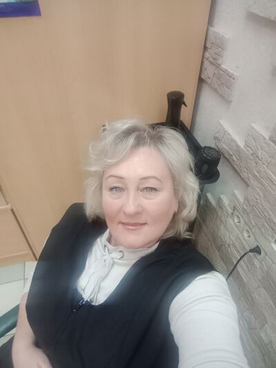  ,   Tania, 53 ,   ,   