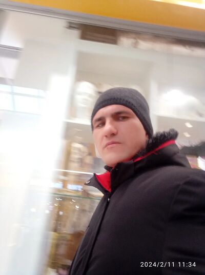   ,   Toyly, 32 ,   ,   