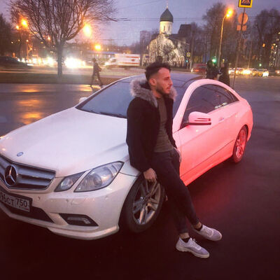  ,   Majd, 30 ,   ,   