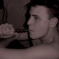  11137490  Viktor, 33 ,    