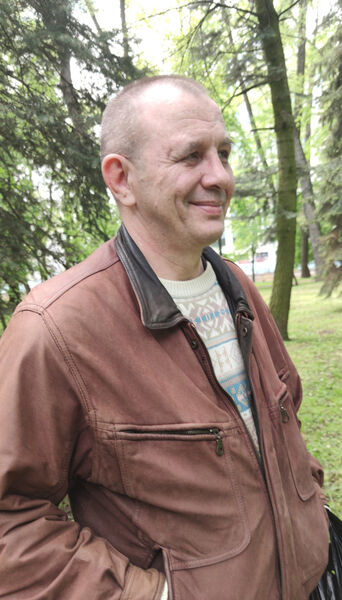  ,   Viktor, 56 ,   ,   , c 