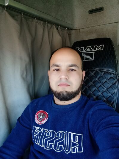  --,   , 28 ,     , c 